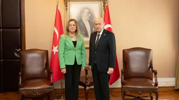 mhpden-milliyetci-slogan-atilmayacak-kuralina-yalanlama-genelgede-oyle-bir-ifade-yoktur-CpK9NUt4.jpg