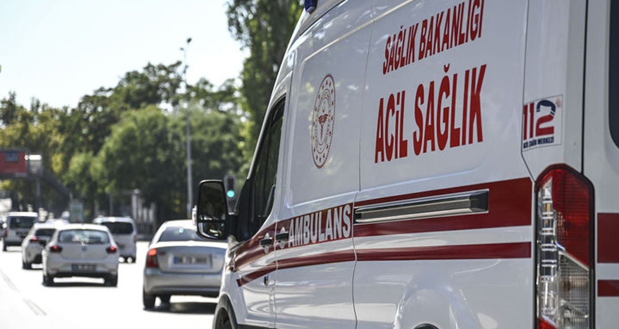 istanbulda yeni donem kapida trafikte ambulans sesi duyulunca muzik kesilecek ELlN4gJy