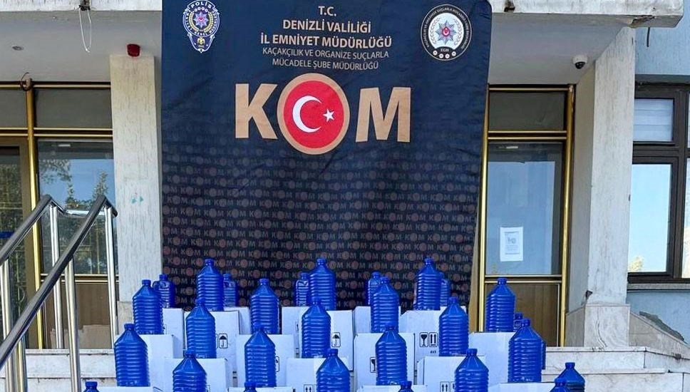 denizlide 642 litre kacak alkol yakalandi rQgBEwT8