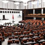 Akp ekimi isaret ediyor mhp ve dem tatilden once diyor mecliste cerceve yasa cikmazi n6D4azEc
