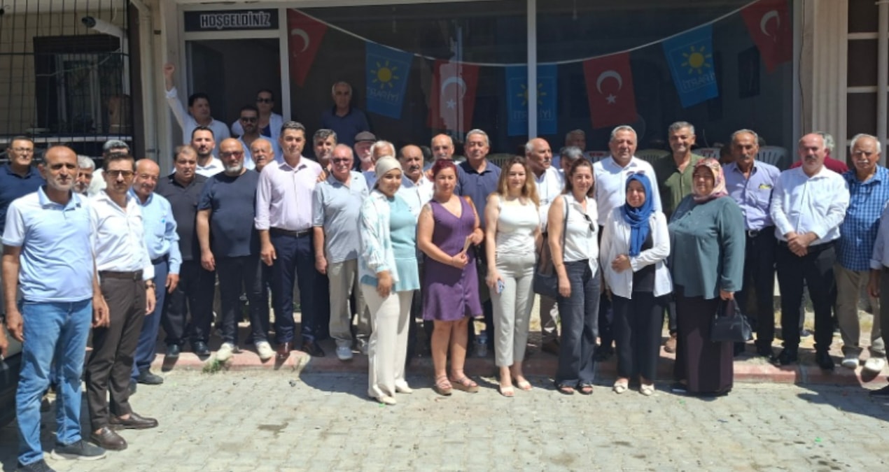 Akpde de mhpde de istifa dalgasi xYgSpPOI
