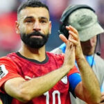 Besiktas salah transferinde masadan kalkti taraftarlardan destek geldi BDvOFZry